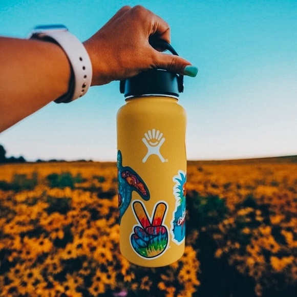 PURA VIDA MYSTERY BOX - Picture 8 of 13